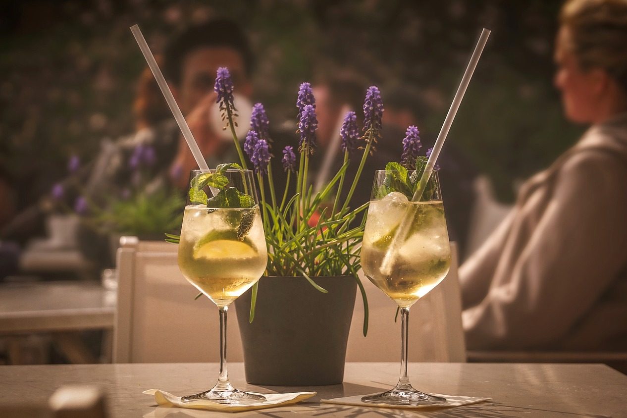 Lavender Lemonade Prosecco